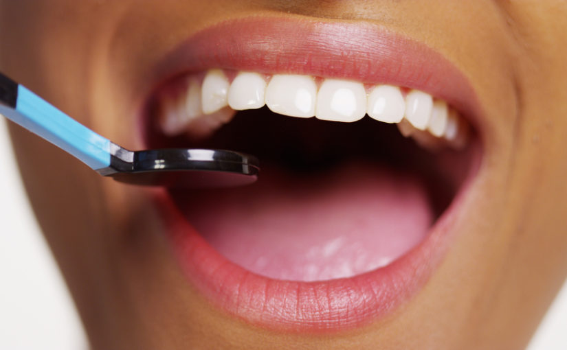 Kompleksowe leczenie dentystyczne – odkryj drogę do zdrowych i atrakcyjnego uśmiechu.